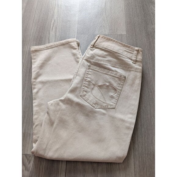 Chicos Platinum Beige Crop Pants Size 0.5 Mid-Rise Stretch Denim Womens - Picture 1 of 5